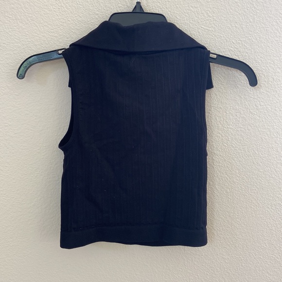 Black crop top S/M - Picture 4 of 4